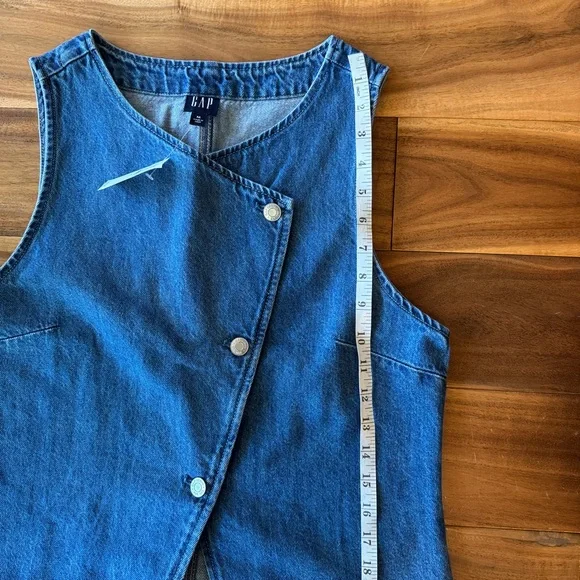 GAP Classic Blue Denim Top NWT - Picture 4 of 6